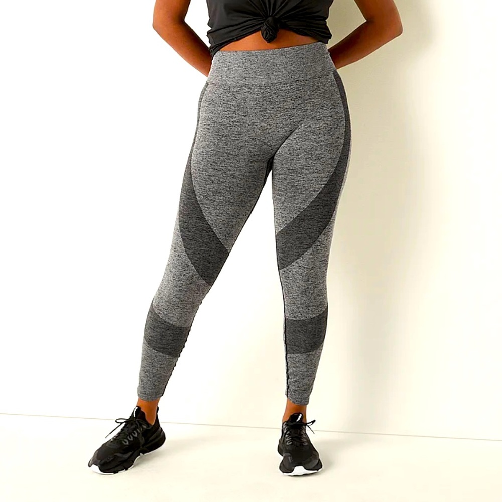 NWT PINK Victoria’s Secret High Waist Full Length Leggings Size Large